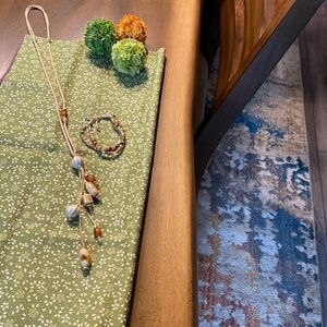 Necklace and bracelet